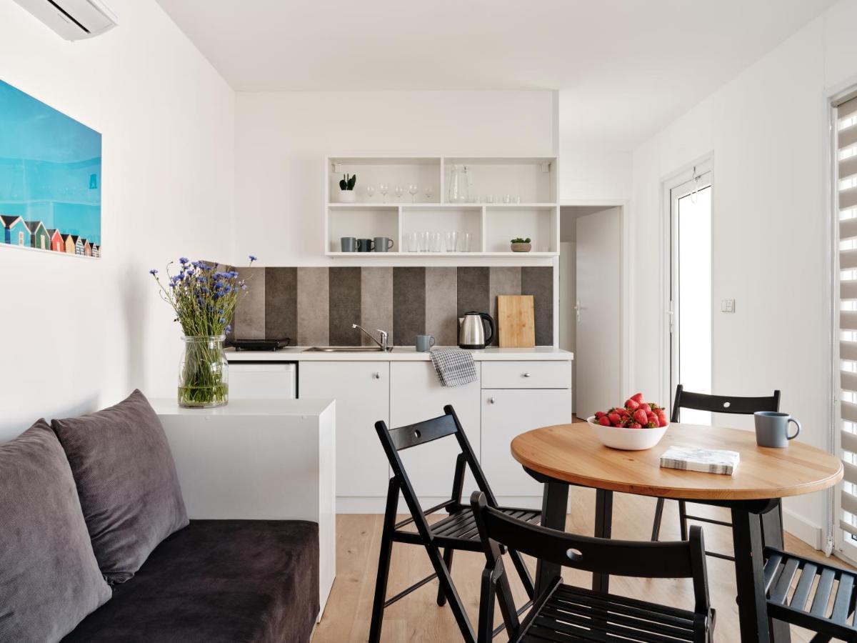 Scandi Village Zator Bagian luar foto
