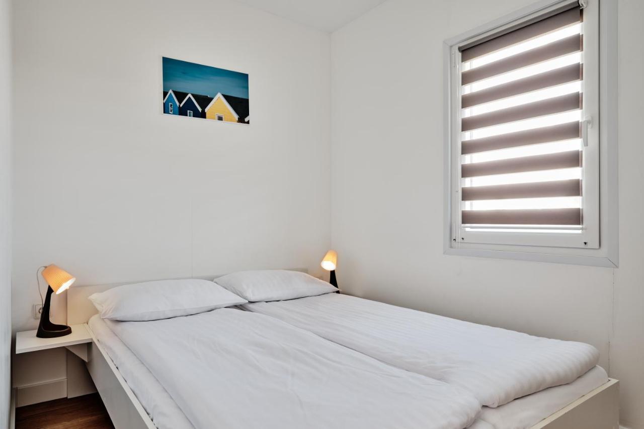 Scandi Village Zator Bagian luar foto