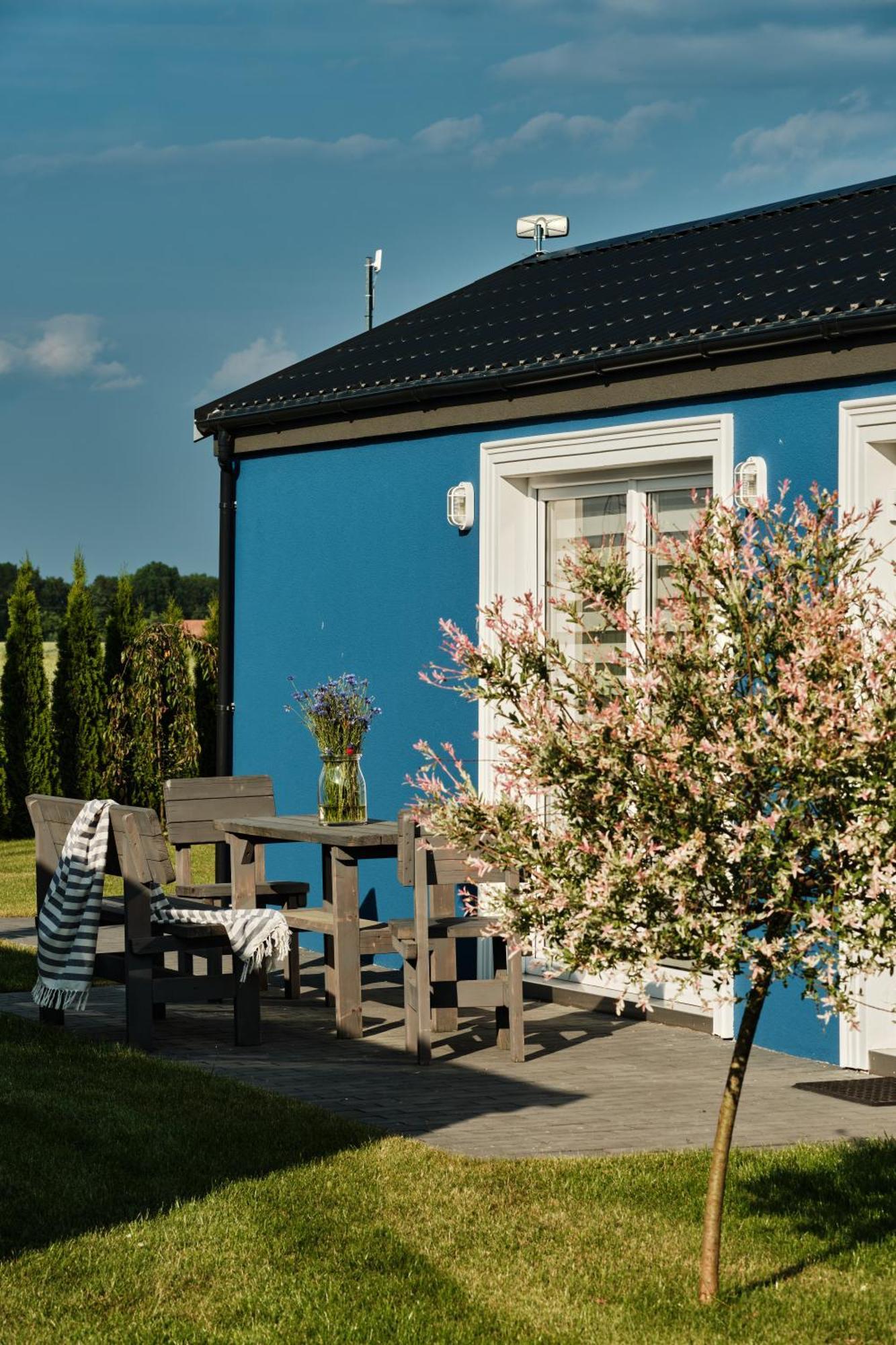Scandi Village Zator Bagian luar foto